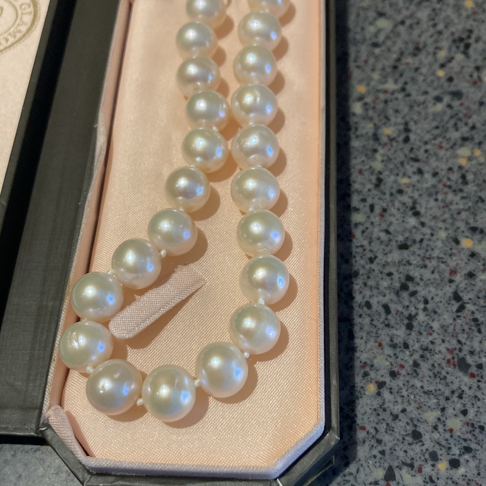 Cultured Pearl Necklace
